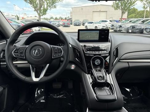 Used 2026 Acura RDX SH-AWD w/ Technology Package image 13