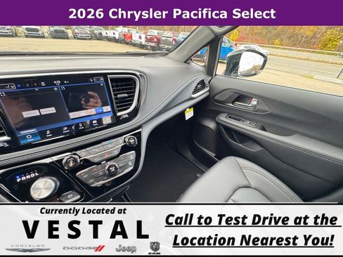 New 2026 Chrysler Pacifica Select image 38