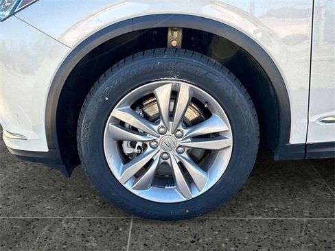 Used 2023 Acura MDX SH-AWD image 14