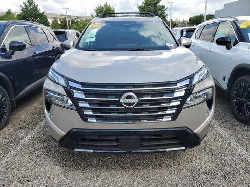 New 2026 Nissan Rogue Platinum w/ Platinum Premium Package AWD/4WD image 33
