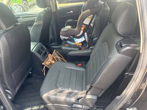 Used 2021 Volkswagen Atlas SEL Premium AWD/4WD image 9