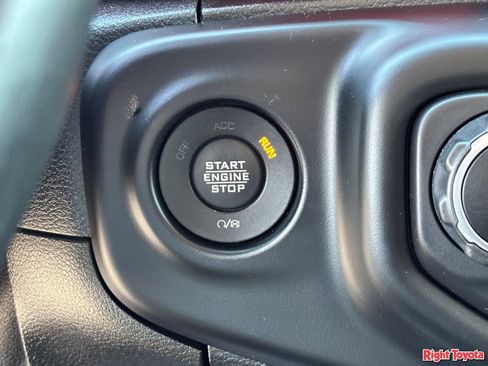 Used 2021 Jeep Wrangler Unlimited Rubicon AWD/4WD image 24