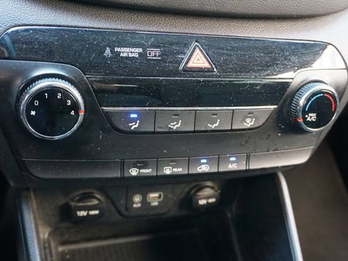 Used 2017 Hyundai Tucson SE w/ SE Popular Package 02 FWD image 27