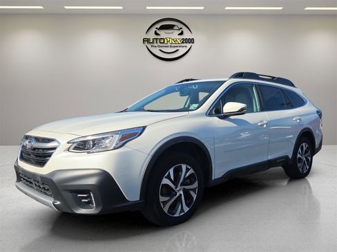 Used 2021 Subaru Outback Limited image 3