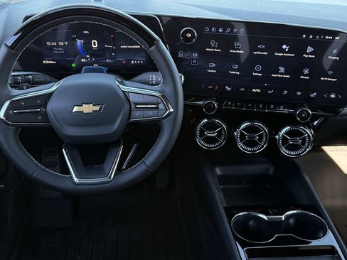 New 2026 Chevrolet Blazer EV LT image 11