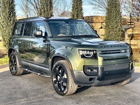 Used 2026 Land Rover Defender 110 S image 7