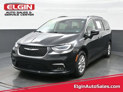 Used 2022 Chrysler Pacifica Touring-L