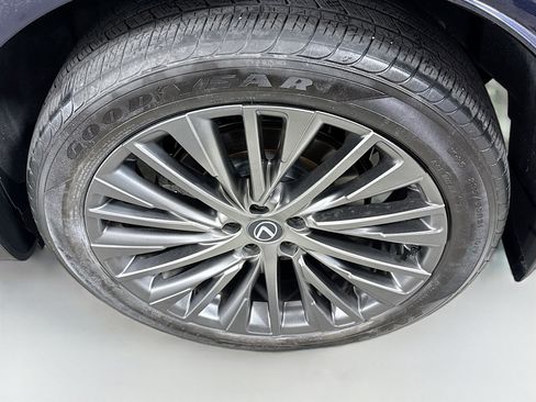 Certified 2025 Lexus RX 350 AWD w/ Convenience Package image 30