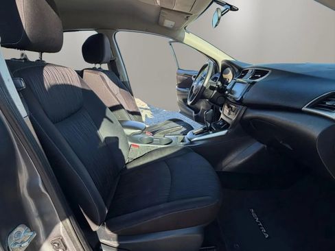 Used 2019 Nissan Sentra SV image 10