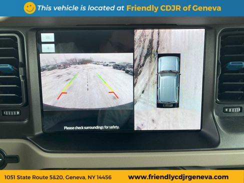 Used 2023 Ford Bronco Wildtrak image 17