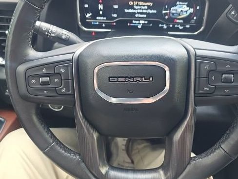 Used 2024 GMC Sierra 2500 Denali Ultimate AWD/4WD image 28