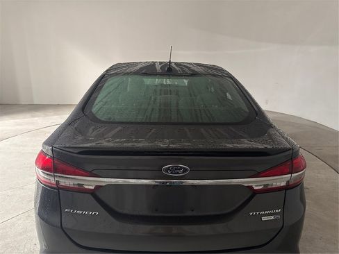 Used 2018 Ford Fusion Titanium image 28
