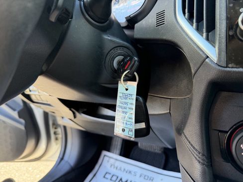 Used 2019 Subaru Impreza 2.0i Premium image 30