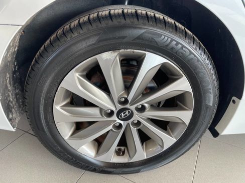 Used 2016 Hyundai Sonata Sport image 12