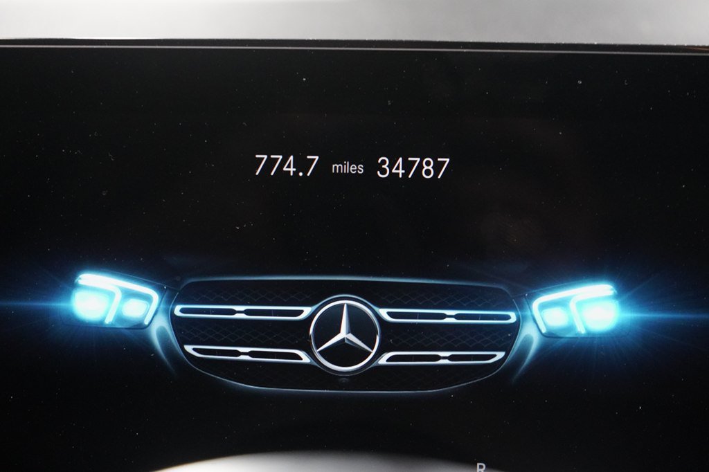 Used 2022 Mercedes-Benz GLA 250 w/ Premium Package Lite image 19