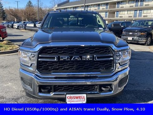 Used 2019 RAM 3500 Tradesman image 10