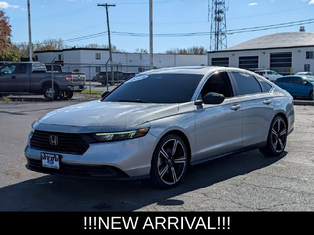 Used 2024 Honda Accord Sport image 4
