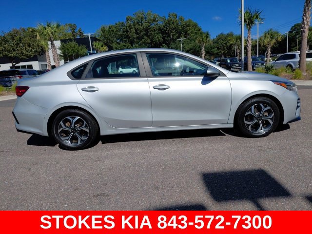 Used 2019 Kia Forte LXS FWD image 4