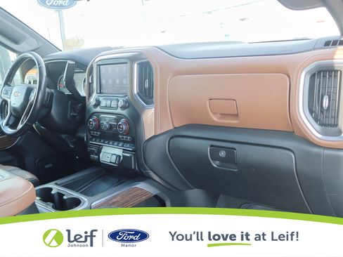 Used 2020 Chevrolet Silverado 2500 High Country w/ Z71 Off-Road Package image 39