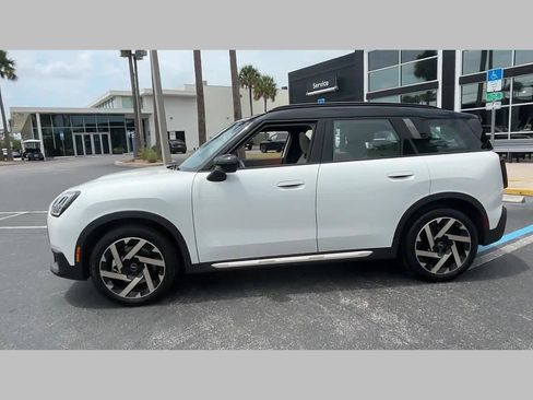 Certified 2025 MINI Cooper Countryman S image 18