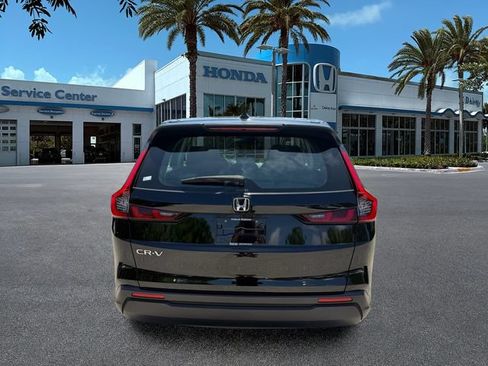 Used 2024 Honda CR-V LX image 7