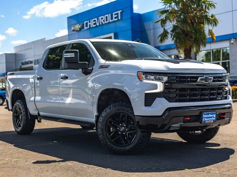 Used 2022 Chevrolet Silverado 1500 LT Trail Boss w/ Protection Package AWD/4WD image 1