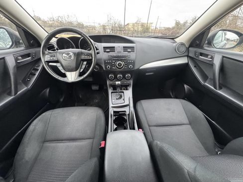 Used 2013 MAZDA MAZDA3 i Touring image 9