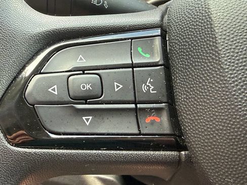 Used 2025 RAM ProMaster 2500 w/ Safety Group FWD image 18