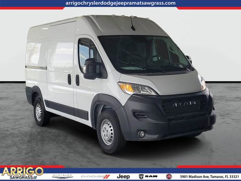 Used 2026 RAM ProMaster 1500 w/ Convenience Group FWD image 1