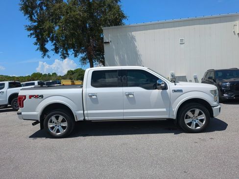 Used 2015 Ford F150 Platinum w/ Equipment Group 701A Luxury AWD/4WD image 8
