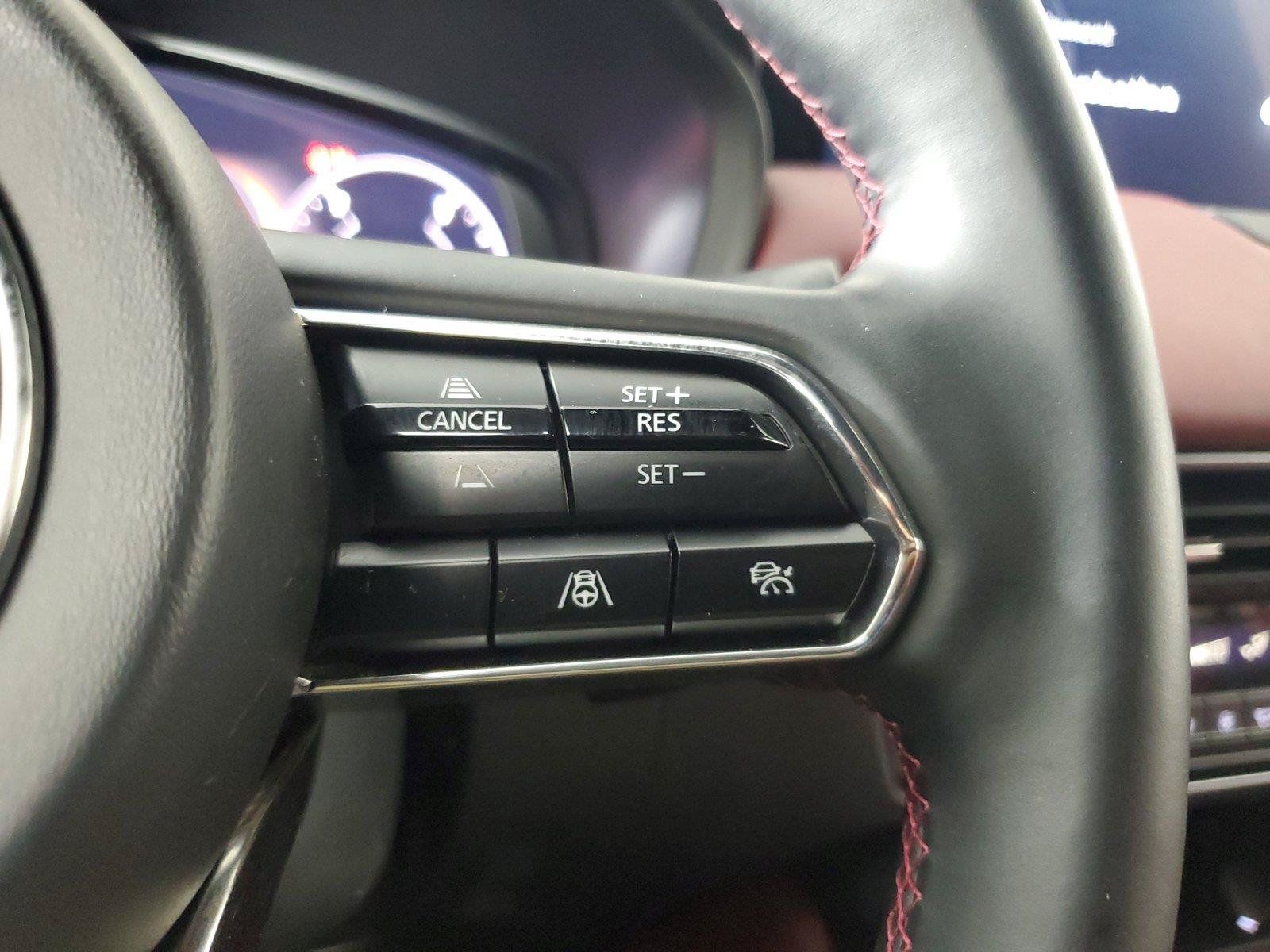 Certified 2025 MAZDA CX-70 Plug-In Hybrid w/ Premium Plus AWD/4WD image 23
