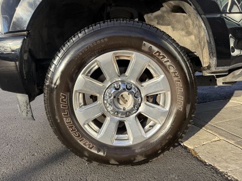 Used 2017 Ford F350 Platinum w/ Platinum Ultimate Package image 25