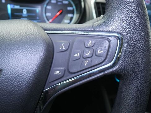 Used 2017 Chevrolet Cruze LT w/ Sun And Sound Package image 34