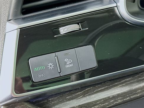 Used 2023 Audi Q7 3.0T Premium Plus image 10