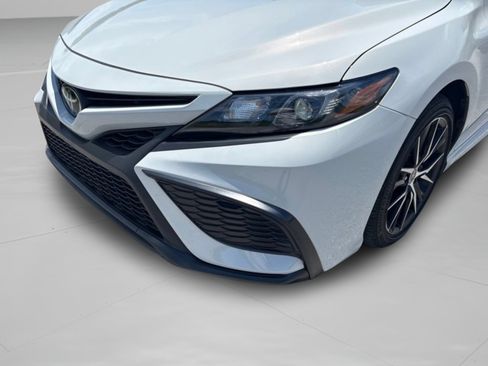 Used 2024 Toyota Camry SE FWD image 29