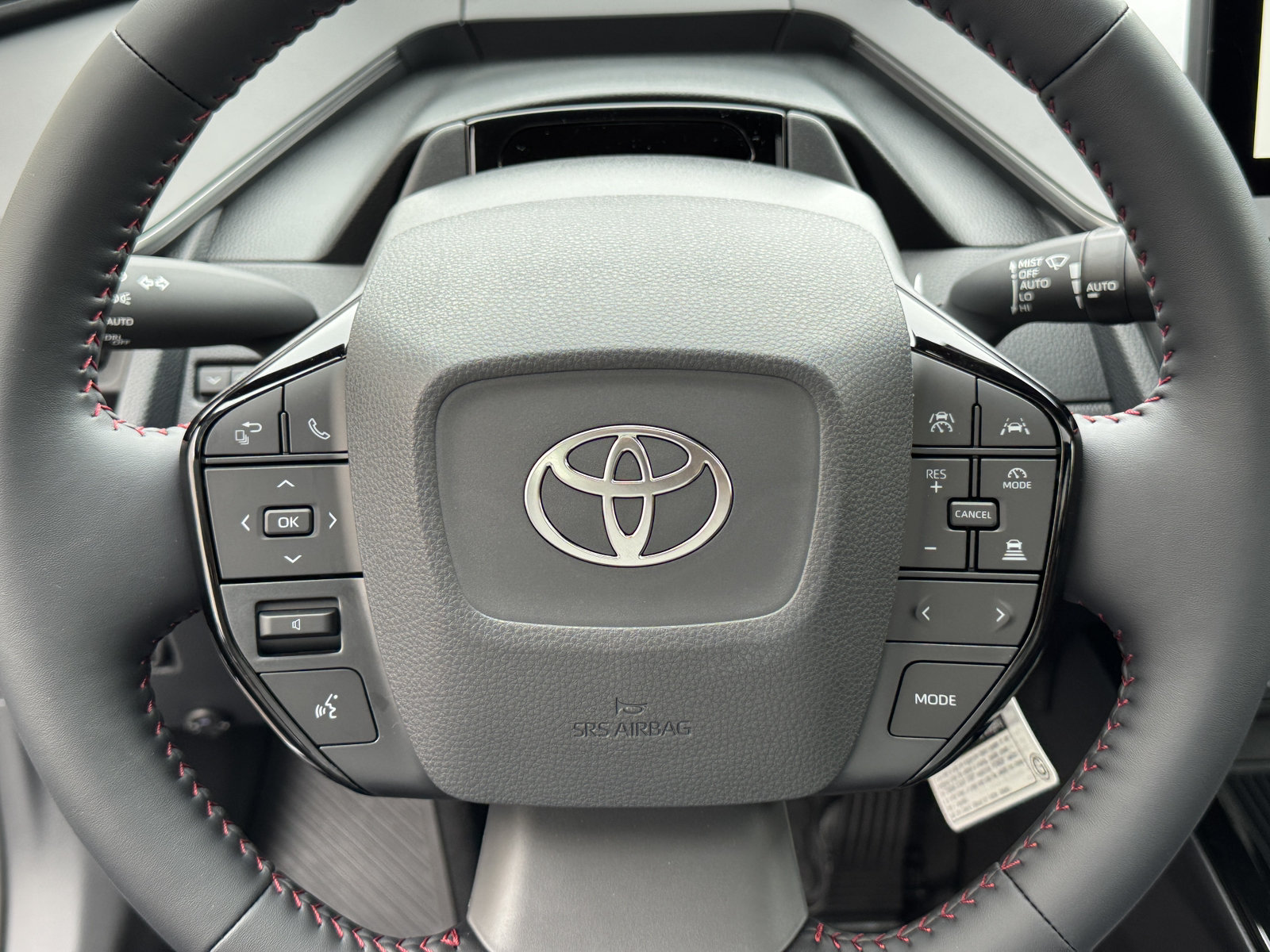 New 2027 Toyota Prius Plug-In Hybrid FWD image 21