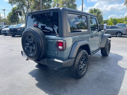 Used 2025 Jeep Wrangler Sport AWD/4WD image 7