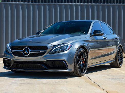 Used 2018 Mercedes-Benz C 63 AMG S image 4
