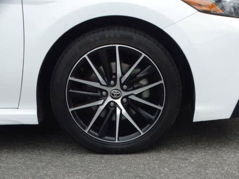 Certified 2023 Toyota Camry SE image 8