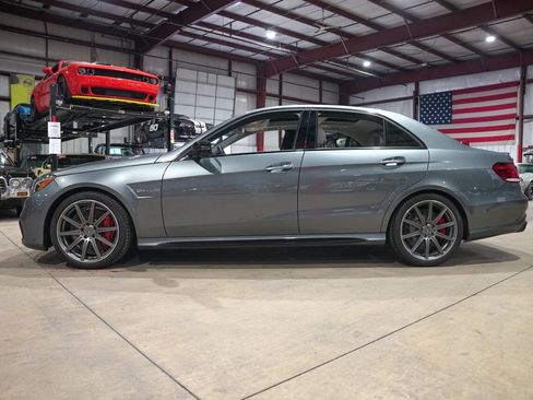 Used 2016 Mercedes-Benz E 63 AMG S-Model image 4
