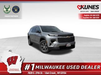 Used 2024 Chevrolet Traverse LT FWD video 1