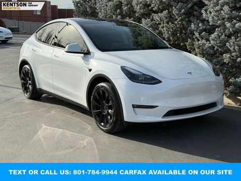 Used 2023 Tesla Model Y Long Range image 13