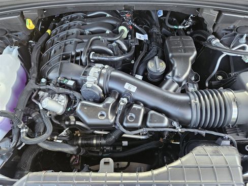 New 2025 Jeep Grand Cherokee Altitude image 12