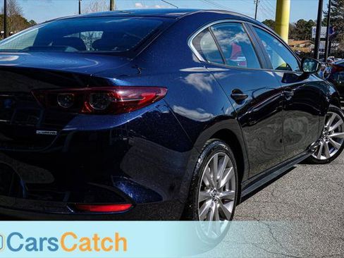 Used 2020 MAZDA MAZDA3 Sedan w/ Select Package image 6
