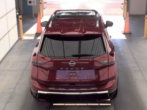 Certified 2026 Nissan Rogue Platinum w/ Platinum Premium Package AWD/4WD image 5