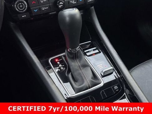 Certified 2022 Jeep Compass Limited image 23