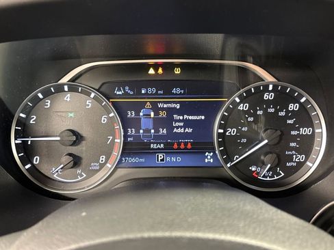 Used 2021 Nissan Titan SV w/ Accessory Utility Package image 35