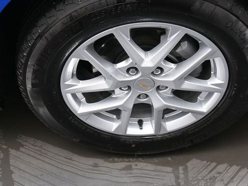 Used 2024 Chevrolet Equinox LT image 29