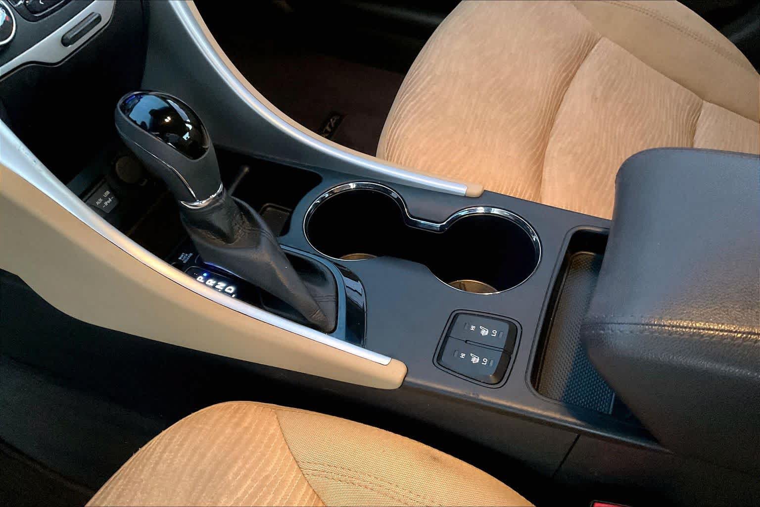 Used 2013 Hyundai Sonata Hybrid FWD image 15