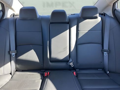 Used 2024 Nissan Altima 2.5 SR w/ SR Premium Package image 12